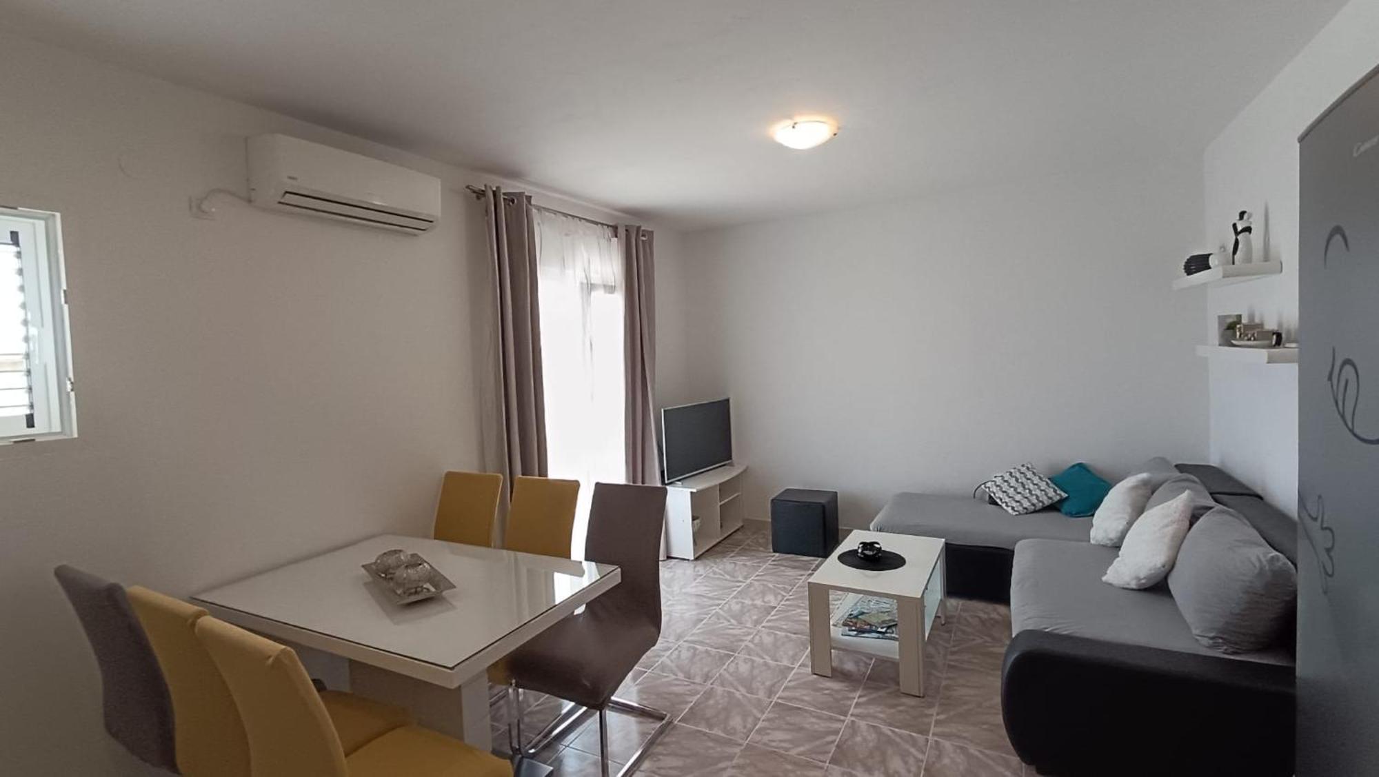 Apartment Ruby Podstrana Exterior foto